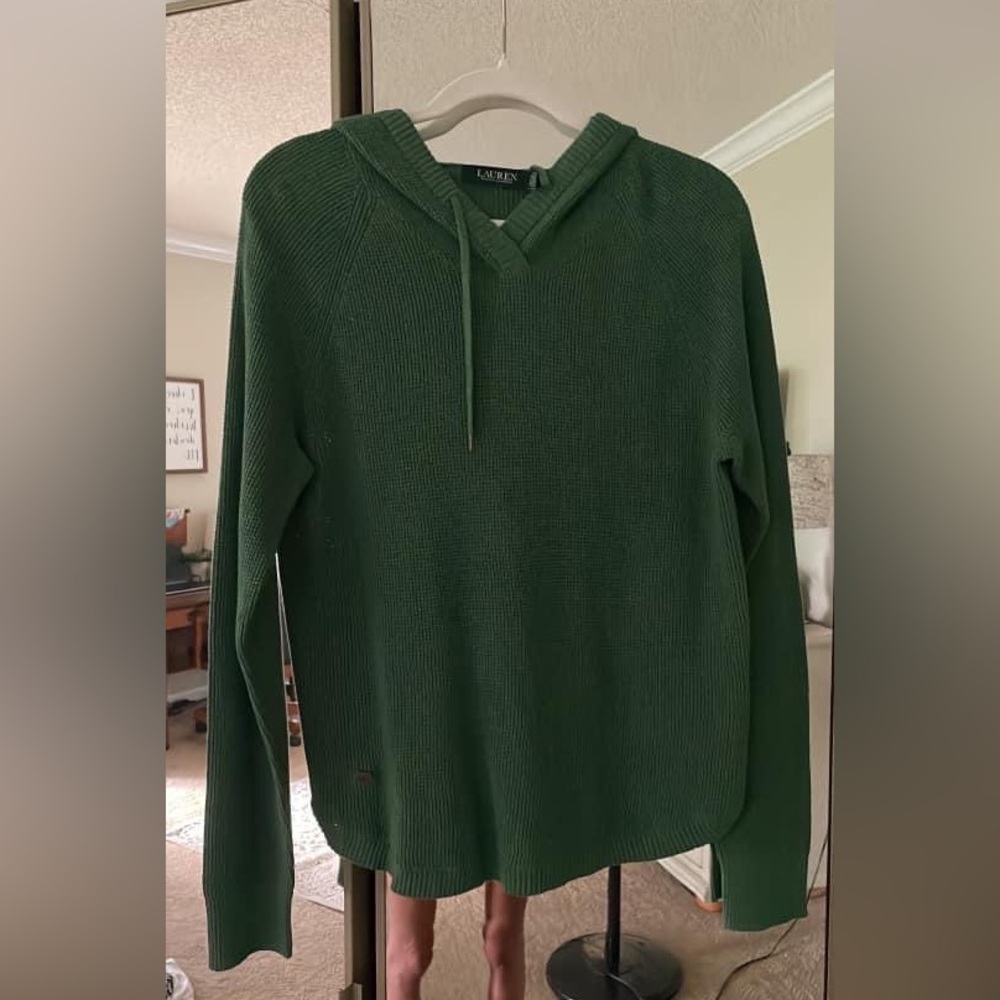 NEVER WORN forest green Ralph Lauren pullover